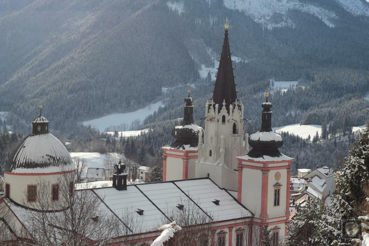 Alpenhaus Ganser-Dixit Mariazell Exterior foto